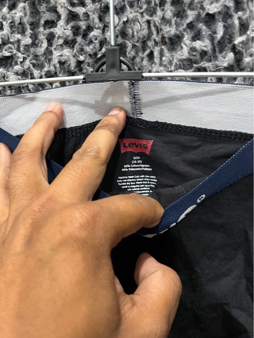 Levis Men's Innerwear | Size Small (Category: Underwear) located in General Trias. Submitted by zrchustle.604 (Listing ID 1416218899, Image 2). Description: auth.