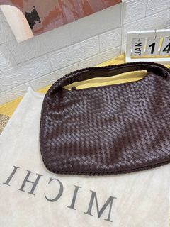 (Category: ) located in . Submitted by jmb_preloved (Listing ID 1416346780, Image 1). Description: .