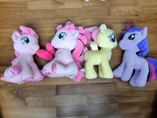 (Category: ) located in . Submitted by lifelikesthat (Listing ID 1416258499, Image 1). Description: .