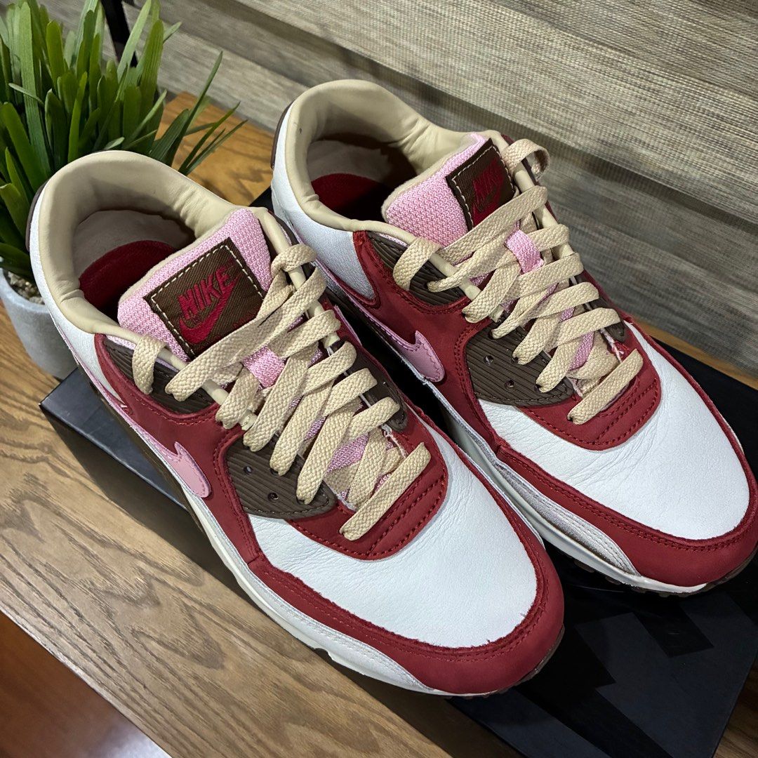 Nike Air Max 90 “Bacon” Rare (7.5 MENS) (Category: Sneakers) located in Quezon City. Submitted by akron.goods (Listing ID 1416392668, Image 2). Description: Nike Air Max 90 “Bacon” Rare (7.5 MENS) Used once indoors only. Good as new. Complete with box, extra laces, etc. Size: 7.5 US MENS Price: 3,500 PESOS LOC: Ortigas Center Pasig / New Manila QC Metro Manila buyers only. Buyer can book Lalamove immediately after payment. NO LBC/JRS/provincial P