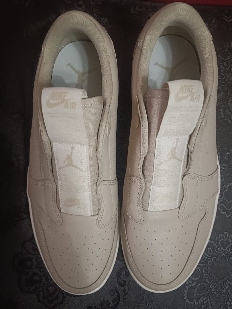 Jordan 1 Low Slip Desert (Category: Sneakers) located in Caloocan City. Submitted by jee2727 (Listing ID 1416326605, Image 2). Description: Brandnew No box Original frm NJ Color beige.