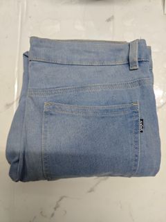 (Category: ) located in . Submitted by abe-2026 (Listing ID 1416345788, Image 1). Description: .