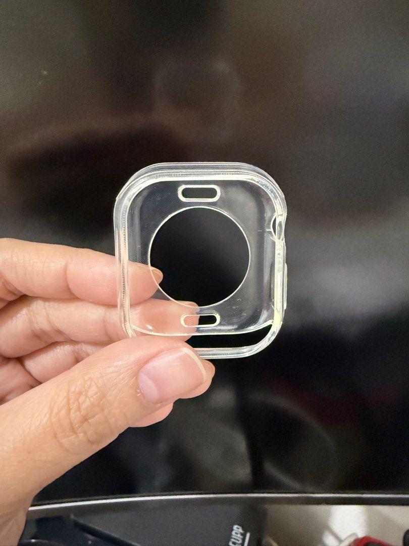 Panzerglass for Apple Watch 42mm - Clear (Category: Wearables & Smart Watches) located in Makati City. Submitted by astrastella (Listing ID 1416399221, Image 1). Description: - Brand new - Never used - Bought from Power Mac Center, High Street BGC branch RFS: Change of mind. Bought new style of case.