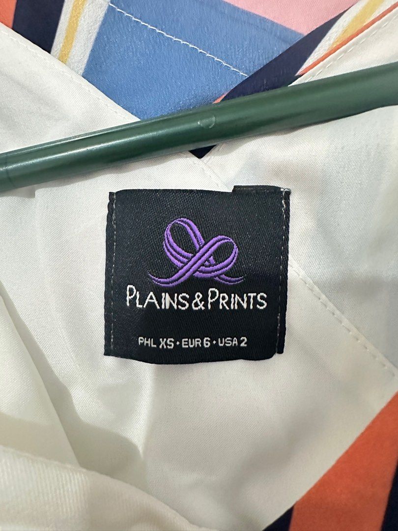 Plains & Prints Striped Dress (Category: Dresses) located in Quezon City. Submitted by mary.declutters (Listing ID 1416332928, Image 3). Description: .