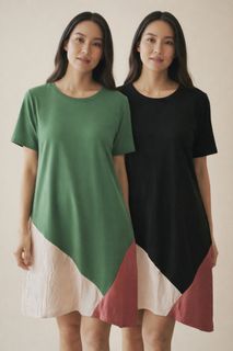 (Category: ) located in . Submitted by bellocloset (Listing ID 1416371058, Image 1). Description: .