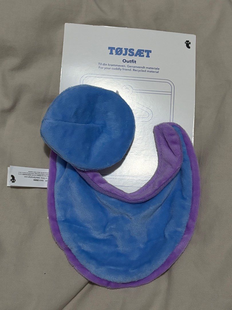 Plush Doll Clothes Cape & Hat (Category: Babies & Kids Fashion) located in Makati City. Submitted by mygyunki (Listing ID 1416371274, Image 1). Description: .