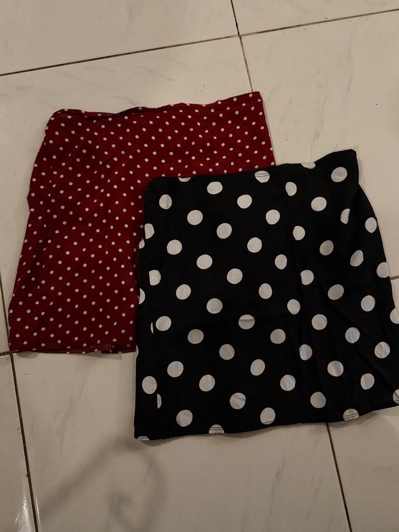 Polka Dot Tube Tops (bundle) (Category: Sleeveless) located in Pasig City. Submitted by lovedstuff2020 (Listing ID 1416409714, Image 1). Description: - Polka Dot Tube Top Bundle - Includes two tops: black and maroon - White polka dot design - Size: S - Condition: like new (washed but never used).
