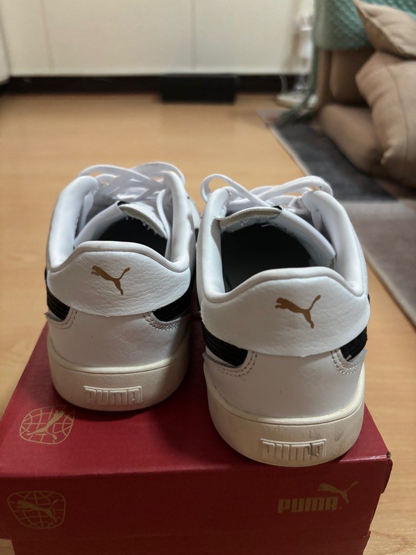 Puma Club 5v5 Sneakers (Category: Sneakers) located in Quezon City. Submitted by ianfab (Listing ID 1416283871, Image 3). Description: Selling my Puma Club 5v5 sneakers for women Brand: Puma Color: white and black Size: UK 5 / US 6 / 24cm (women) Price: ₱1,300 Condition: 9/10, guaranteed authentic, worn only a few times, bought from the orange app mall last Nov ‘25. Smaller sizes are now sold out. Complete with its original box. Only needs cleani
