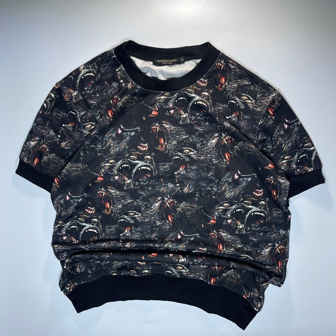 Random Wolf AOP Black Tee | Unisex | Good Condition | Thrifted (Category: Coats, Jackets and Outerwear) located in Zamboanga. Submitted by treadupph (Listing ID 1416326683, Image 1). Description: New In: Thrift Edition Item are -Washed‼️ -Ironed‼️ Brand: Random Wolf AOP Tee Color: Black Issue: ❌ Good Condi Wide: 23 Length: 29 Unisex Swipe to see full details Mine:248+SF Color may vary due to lighting and camera The Item is Thrifted!!.