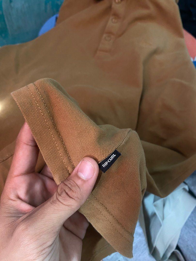 Rip Curl Polo Shirt (Embroidered Logo) (Category: Tshirts & Polo Shirts ) located in Santa Rosa. Submitted by looted_thrifts (Listing ID 1416246410, Image 3). Description: Rip Curl Polo Shirt ( Embroidered Logo) Excellent Condition Size Small on tag Dimes: W19.5 L27 9.5/10 Color Rate Issue: None 550 ONLY!.