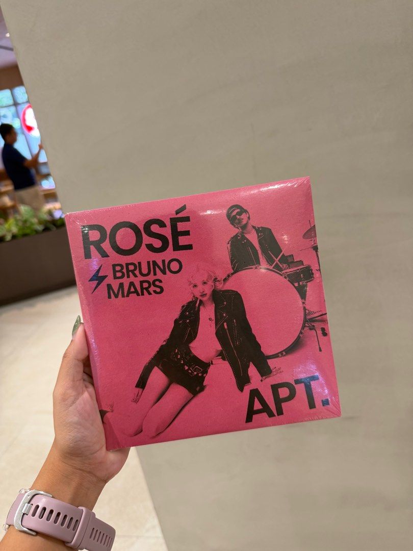 Rosé Bruno Mars APT. Vinyl Record (Category: Vinyls) located in Makati City. Submitted by bask.ins (Listing ID 1416331471, Image 1). Description: bought from the states :) can deliver right away .