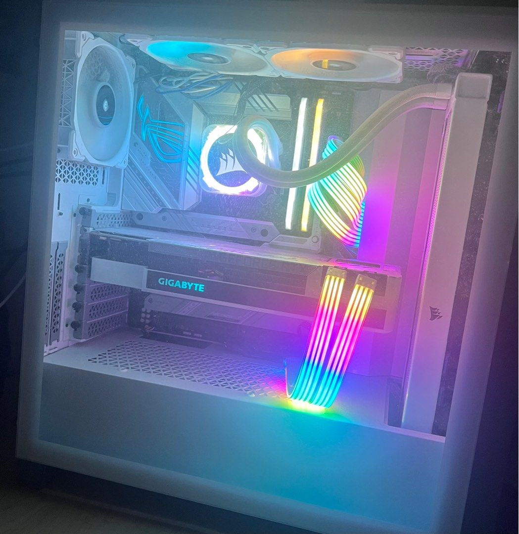 RTX 3080 white themed pc65605703189251110