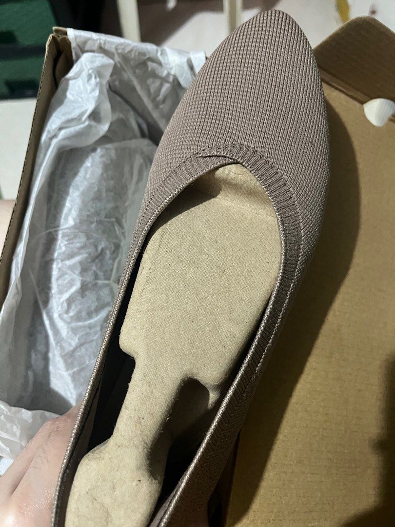 Skechers Cleo Sawdust Wishful (Category: Flats & Sandals) located in Pasig City. Submitted by heiaddie (Listing ID 1416310321, Image 3). Description: .
