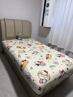 (Category: ) located in . Submitted by sumsumluu (Listing ID 1416247602, Image 1). Description: .