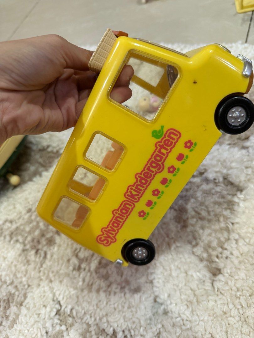 Sylvanian bus (Category: Infant Playtime) located in Valenzuela. Submitted by aleon21 (Listing ID 1416336422, Image 1). Description: Sold as is Davao location .