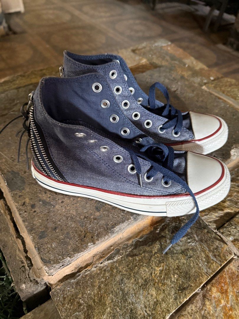 Take All for 2,999 ORIGINAL Converse Shoes (Category: Sneakers) located in Caloocan City. Submitted by tootsief (Listing ID 1416332860, Image 3). Description: Php 380 each rfs: decluttering .