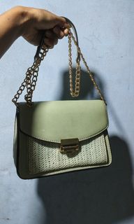 (Kategori: ) berada di . Dikirim oleh rofeee (ID iklan 1416312913, Gambar 1). Deskripsi: .