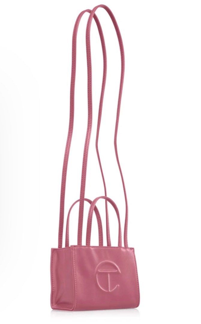 Telfar Small Shopping Bag (Category: Cross-body Bags) located in Quezon City. Submitted by mdlrrr (Listing ID 1416320839, Image 2). Description: Super pretty and one of my favorite colors, but I just don’t get to use it as much so it’s brand new condition. 💕 Slightly negotiable so feel free to send yours offers if it’s reasonable. Would rather keep than sell low ☺️ Rfs: Decluttering my bag collection .
