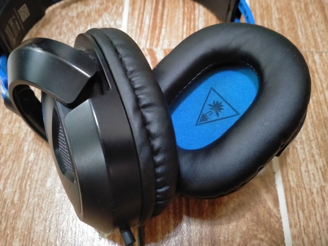 TURTLE BEACH FORCE RECON 50P GAMING HEADPHONE (Category: Headphones & Headsets) located in Cabuyao City. Submitted by Bike_Clothing10 (Listing ID 1416249226, Image 3). Description: READ FIRST... FOR SALE: TURTLE BEACH RECON FORCE 50P GAMING HEADPHONE Excellent Condition All Working NOTE: No mic included PRICE: 1250 + SF -NO COD/COP- PICK UP OR SHIPPING ONLY LOC: Cabuyao Laguna PM FOR INQUIRIES -Thanks-.