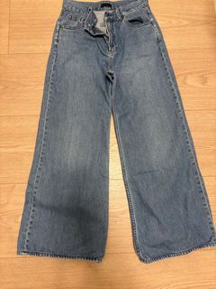 （分類：）位於 。 由 ada2330 提交（商品編號 1416354757，圖片 1）。簡介： 。