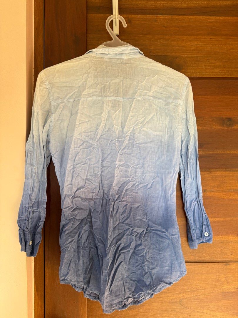 Women's Ombre Button-Down Shirt (Category: Shirts) located in Antipolo. Submitted by reeanaaa_ (Listing ID 1416310170, Image 2). Description: .