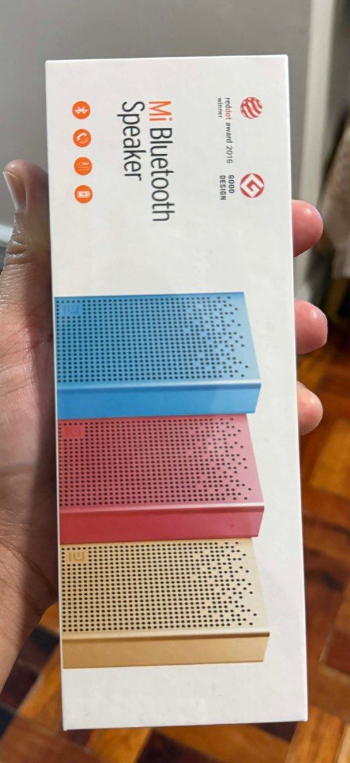 Xiaomi Mi Bluetooth Speaker (Category: Soundbars, Speakers & Amplifiers) located in Quezon City. Submitted by poshbossph (Listing ID 1416219806, Image 1). Description: Brandnew.