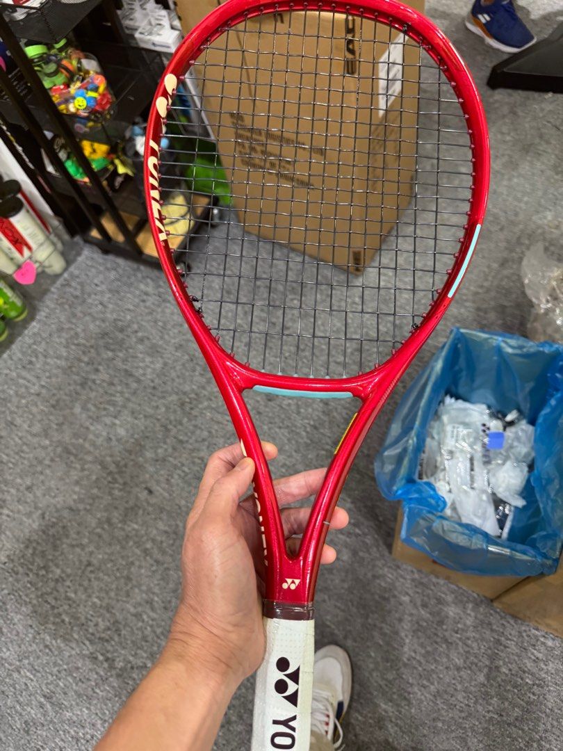 Yonex Vcore 98 2026 g2 8th Gen 15 Jan. Yonex PTP 50/50 lbs poly