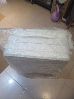 （分類：）位於 。 由 malol 提交（商品編號 1416495326，圖片 1）。簡介： 。