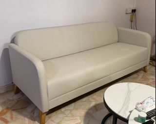 (Category: ) located in . Submitted by thesofaspot (Listing ID 1416537396, Image 1). Description: .