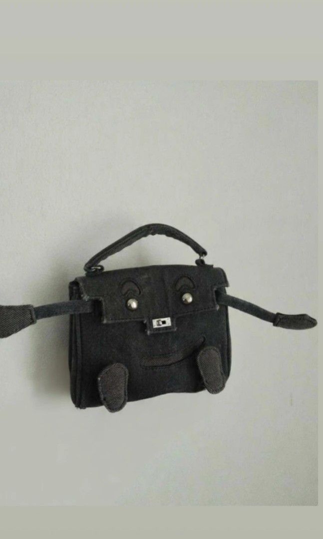 ✨ MARGIN GOODS canvas mini doll bag (Category: Luxury Bags & Wallets) located in Santa Rosa. Submitted by leShoppe (Listing ID 1416057553, Image 2). Description: ✨A rare item❣️ very similar to Hermes Kelly mini doll bag 📌 2nd pic is an Actual photo of the bag.