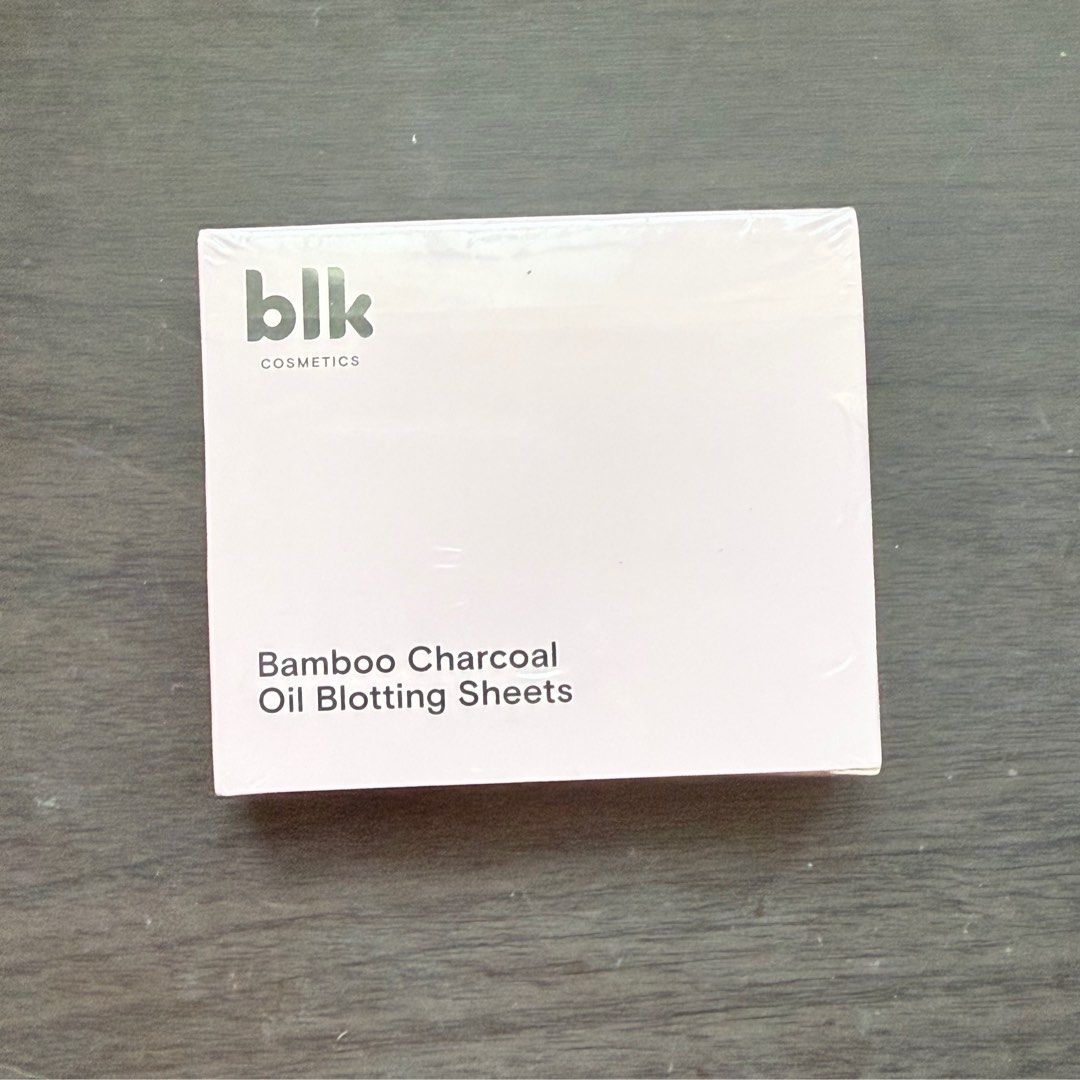 BLK Oil blotting sheets (Category: Face Care) located in Malolos. Submitted by joifuljoi (Listing ID 1416530755, Image 1). Description: RFS: Declutter.