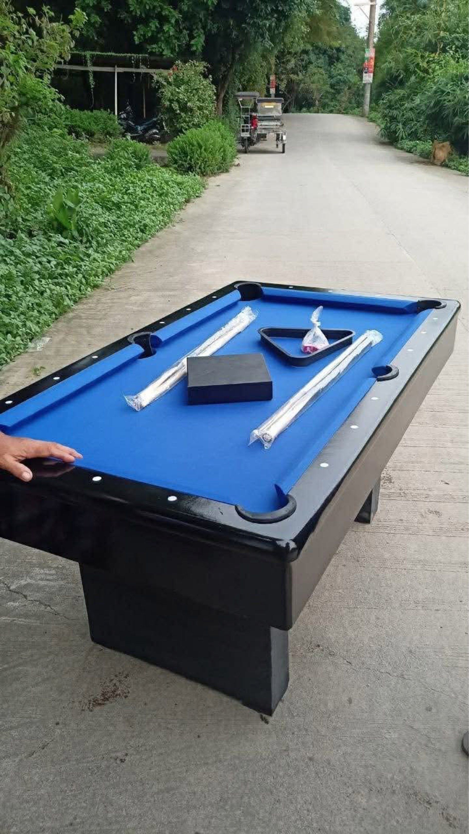 Brand new jr billiard table (Category: Billiards and Bowling) located in Manila. Submitted by zjeven0297378 (Listing ID 1416561881, Image 3). Description: BILLIARD TABLES FOR SALE – NEW YEAR SALE! Start the year with better quality & complete sets — ready to play anytime! 👌 ✨ EXPECT BETTER QUALITY THIS NEW YEAR 🎆 LIMITED NEW YEAR DEALS 🎨 All colors available ⸻ Negotiable !! 🪵 WOOD FLOORING ✔️ 36 x 63 inches – ₱17,000 ✔️ 42 x 74 inches – ₱19,0
