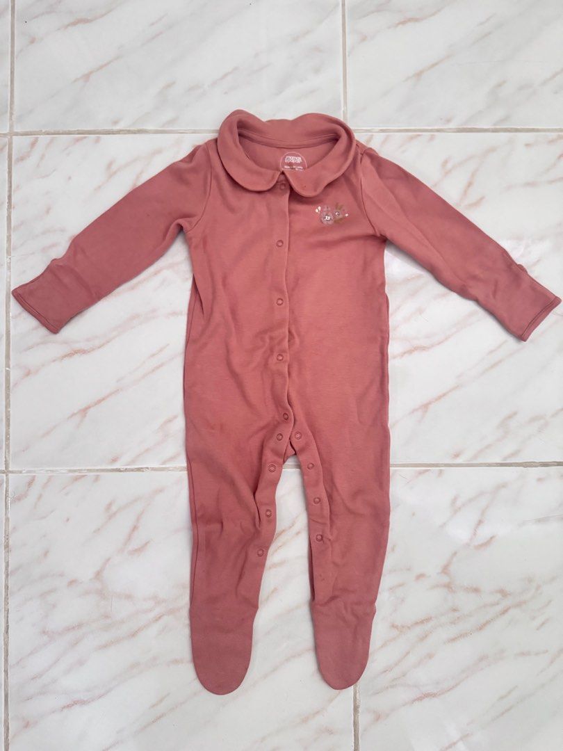 Carter Baby Onesie (Category: Babies & Kids Fashion) located in Santa Rosa. Submitted by hello8713 (Listing ID 1416618285, Image 1). Description: - Collared neckline - Long sleeves - Button-down front and leg closure - Easy diaper changes - Solid color design - Embroidered chest detail - Footed bottoms.