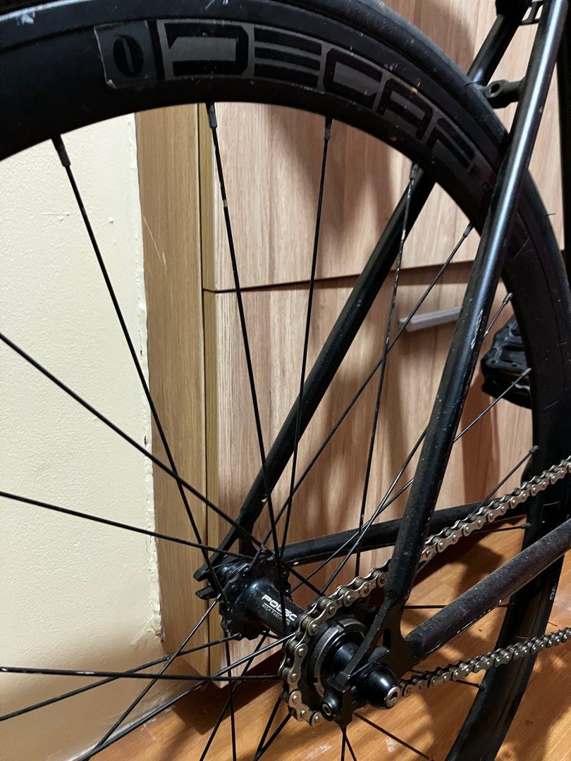 CELT 2k24 (Category: Bicycles) located in Pasay City. Submitted by isaiaholayres (Listing ID 1416501192, Image 2). Description: Specs: • Frame: Celt 2k24 Frameset RAC-OTA • Handlebar: Dropbar • Stem: Standard stem • Seatpost: Included • Crankset: Installed • Hubs: Polso hubs • Wheelset: 20/24 Rimset • Headset: Vp.