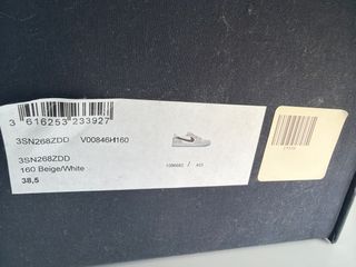 （分類：）位於 。 由 2Person 提交（商品編號 1416480451，圖片 1）。簡介： 。