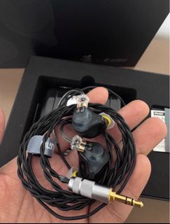 (Category: ) located in . Submitted by easonmusic7 (Listing ID 1416478823, Image 1). Description: .