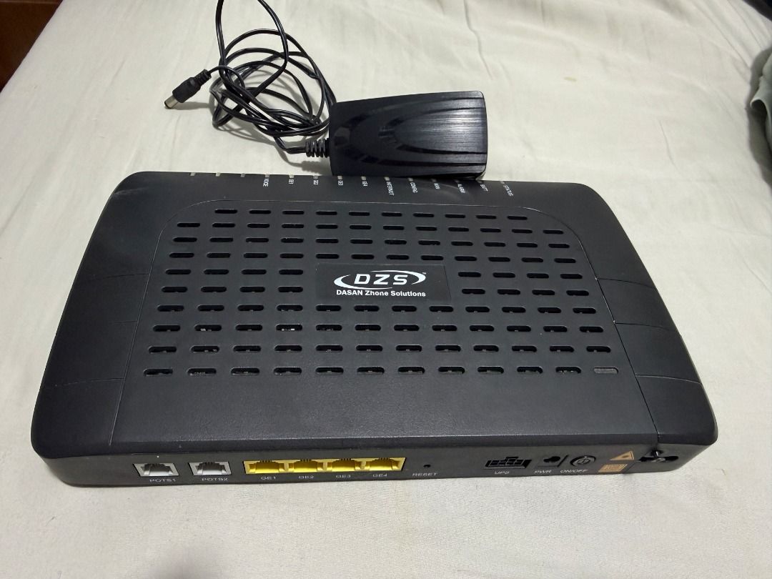 DZS ZNID-GPON-2424A1-UK Zhone ONT Router, Computers & Tech, Parts ...