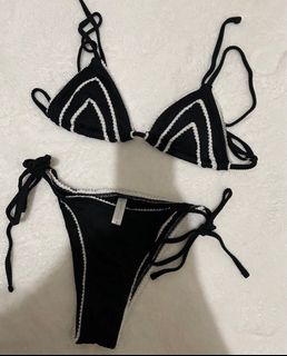(Category: ) located in . Submitted by elle.declutters.ph (Listing ID 1416546977, Image 1). Description: .