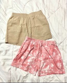 (Category: ) located in . Submitted by _theoldwardrobe (Listing ID 1416597142, Image 1). Description: .