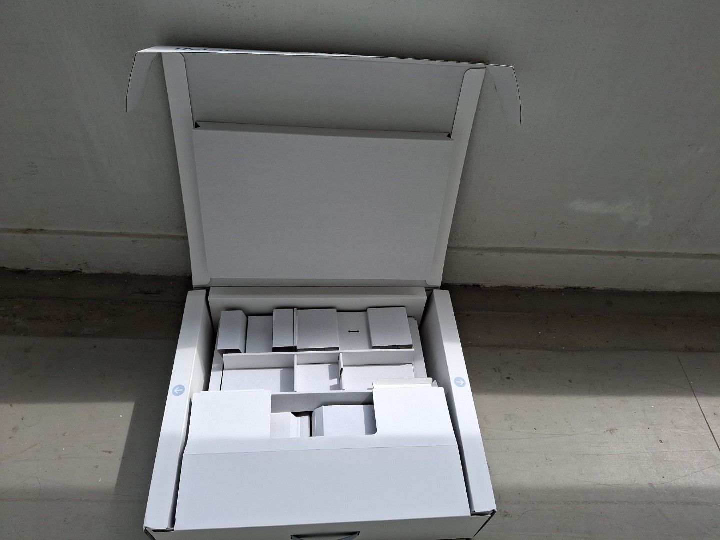 Empty Apple iMac Box, Computers & Tech, Parts & Accessories, Other ...