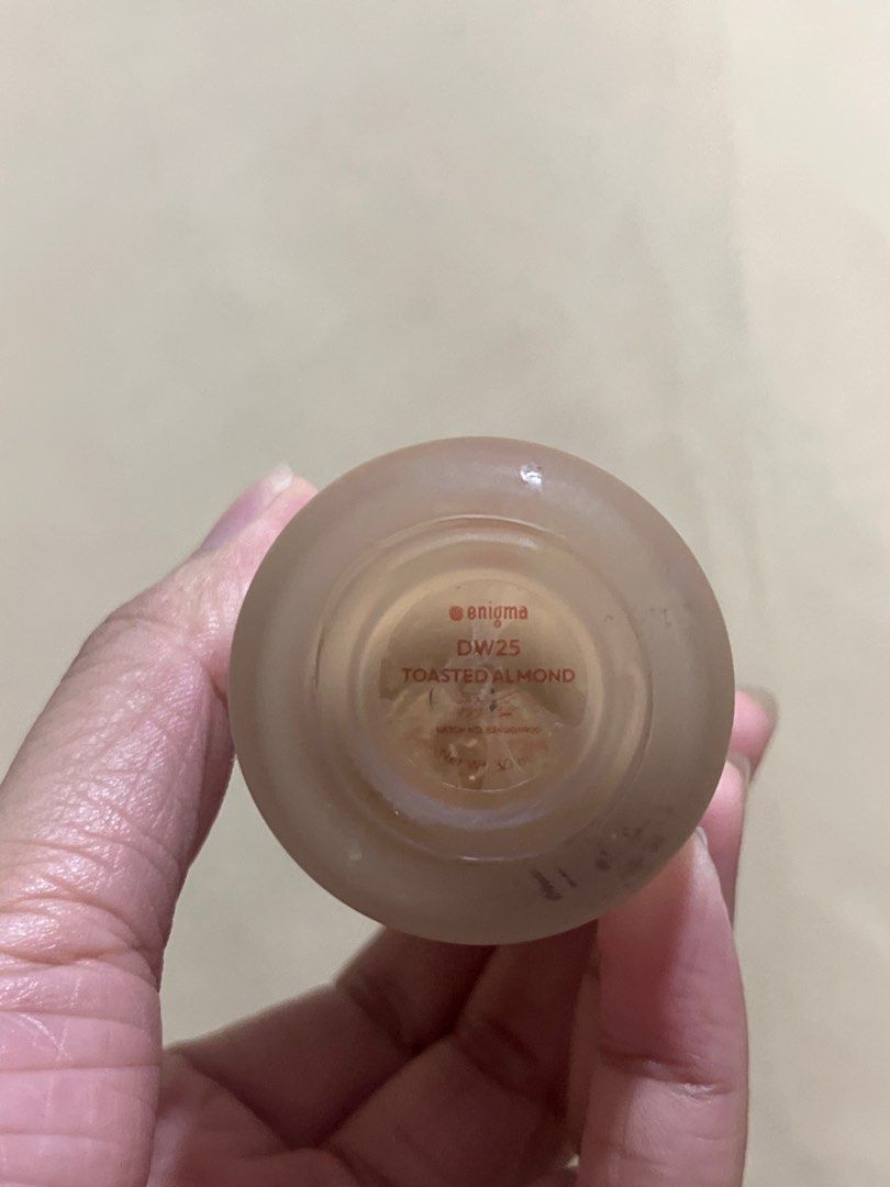 Enigma Foundation in Toasted Almond (Category: Makeup) located in Mandaluyong City. Submitted by fenichii (Listing ID 1416597074, Image 3). Description: - Enigma Foundation in shade Toasted Almond - New and only pumped once to test the shade match - RFS: Got it as a gift and it didn’t match my skin tone.