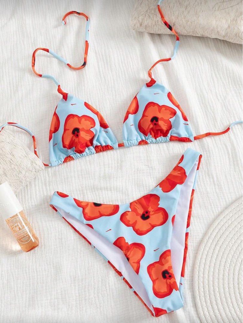 Floral Print Halter Bikini Set (Category: Bikinis & Swimsuits) located in Quezon City. Submitted by secondhanddiary (Listing ID 1416584392, Image 1). Description: .
