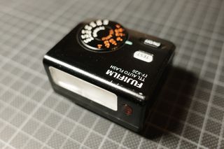 （分類：）位於 。 由 703so 提交（商品編號 1416550194，圖片 1）。簡介： 。