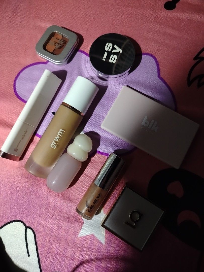 GRWM Cosmetics, blk Cosmetics, Issy & Co. Makeup Set (Category: Makeup) located in Manila. Submitted by azy4real (Listing ID 1416578155, Image 1). Description: blk (rosewood, glow, mocha) multi palette - only blush swatch issy creme cheek bronzer (molten) - almost 90% issy nano palette (russet , spice) - idk why basag yung isang shade d ko nmn totally nagagamit grwm palette (dutch brown , persimmon) - all swatch grwm foundation (MW30 walnut) - al