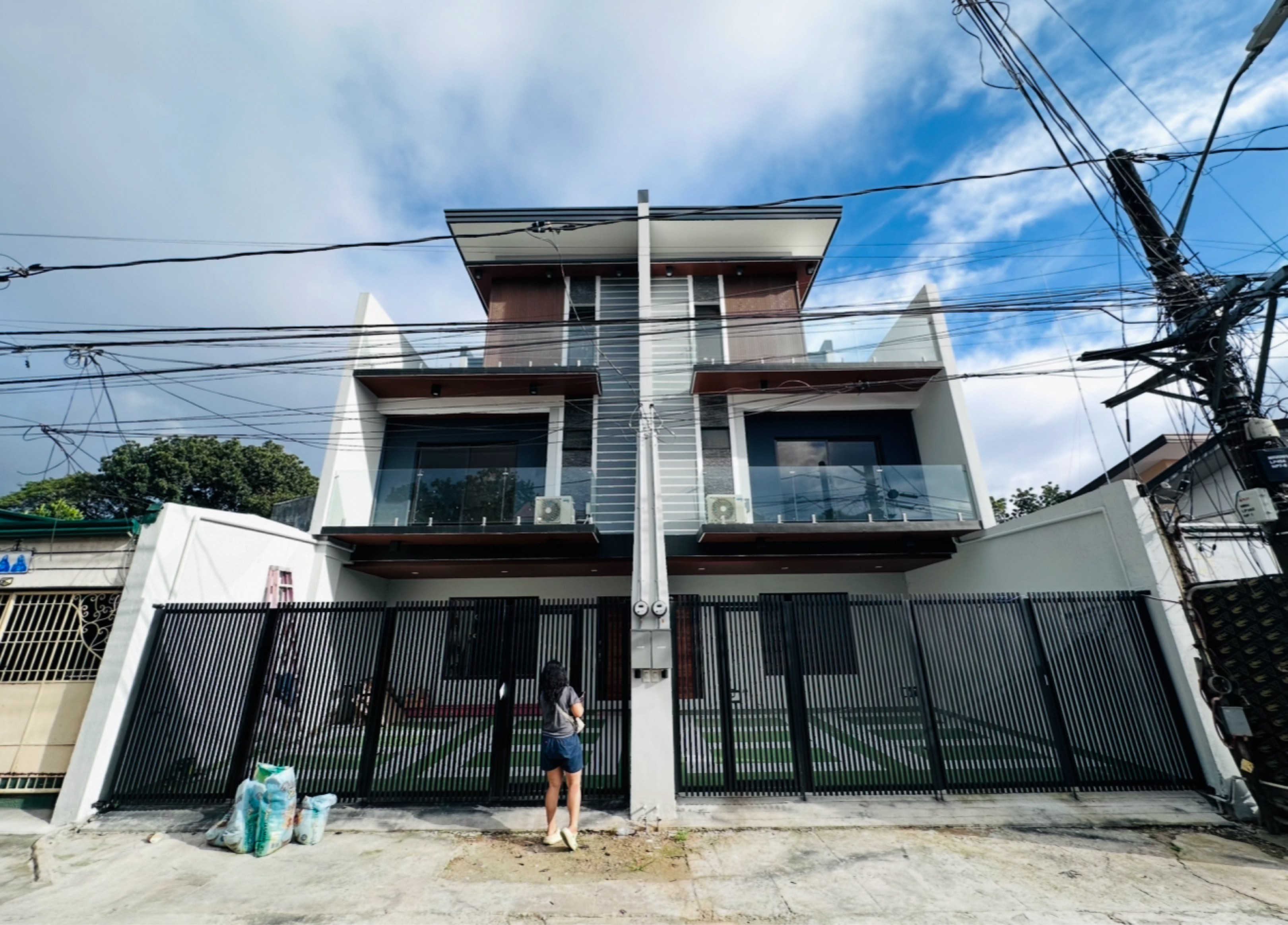 (Category: ) located in . Submitted by edj1realty (Listing ID 1416639967, Image 1). Description: .