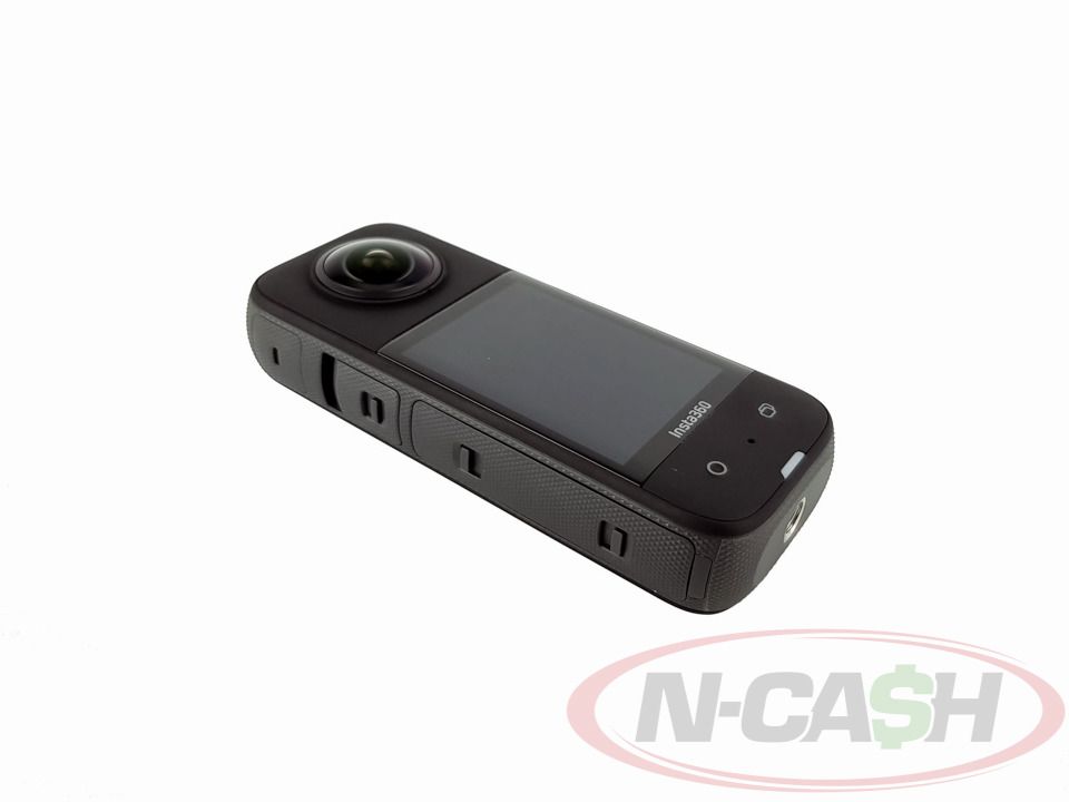 Insta360 X3 360 Action Camera (Category: Cameras) located in Makati City. Submitted by luxury_by_ncash_2 (Listing ID 1416482338, Image 3). Description: N-Cash Pawnshop "Instant Cash for Bags, Watches, Cars, and Electronics" https://www.ncash-pawnshop-philippines.com/ Insta360 X3 360 Action Camera Perfect working condition Appearance is 9.8 out of 10. Unit comes with charge cable, battery, and box PhP 11280 For more details and photos visit: https