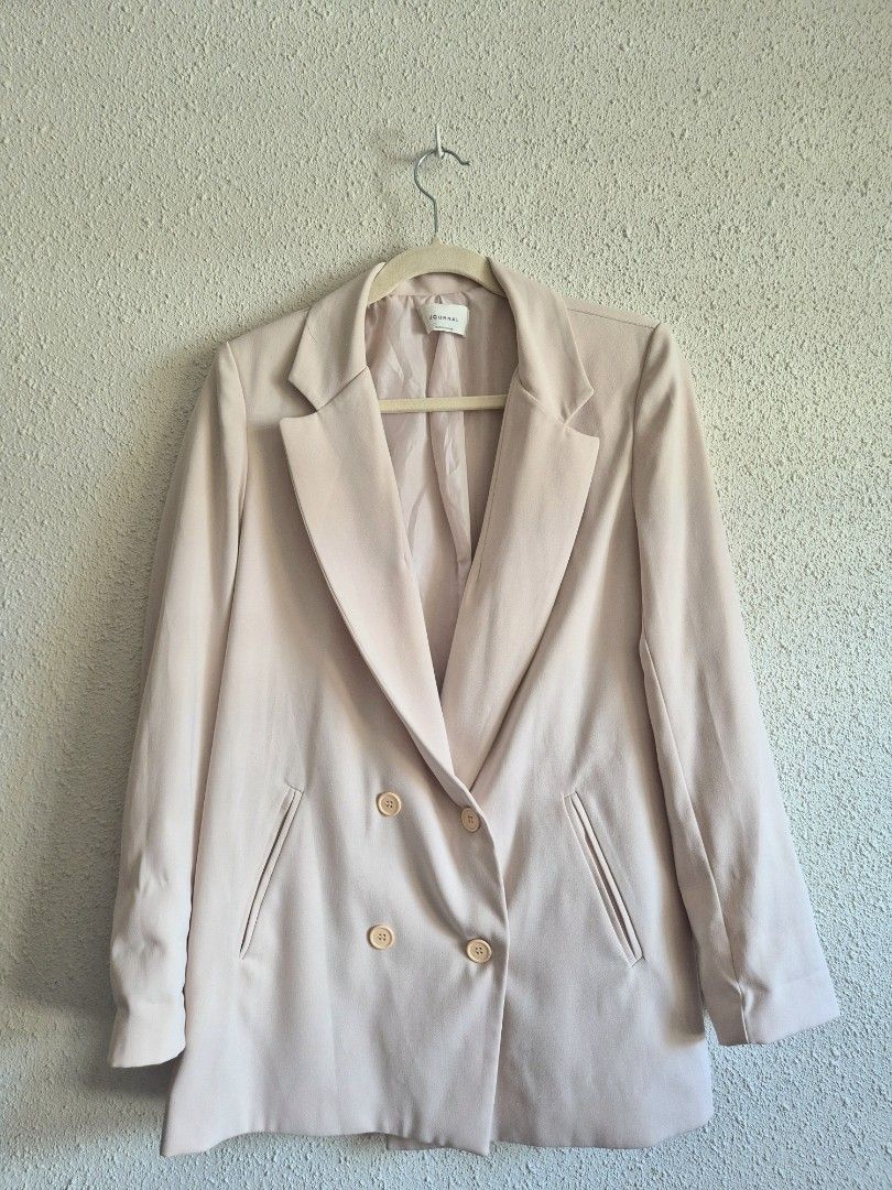 Korean Long Oversized Blazer - Made in Korea (Category: Coats, Jackets and Outerwear) located in Manila. Submitted by belovedbyjess (Listing ID 1416531443, Image 1). Description: - Light pink double-breasted blazer - Features two front pockets - Button closure - Made in Korea - Brand: Journal For reference: My bust is 36, waist 30, height is 5 flat. Long sakin, above the knee. .