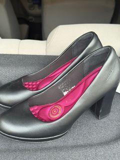 (Category: ) located in . Submitted by thrifted23 (Listing ID 1416554731, Image 1). Description: .