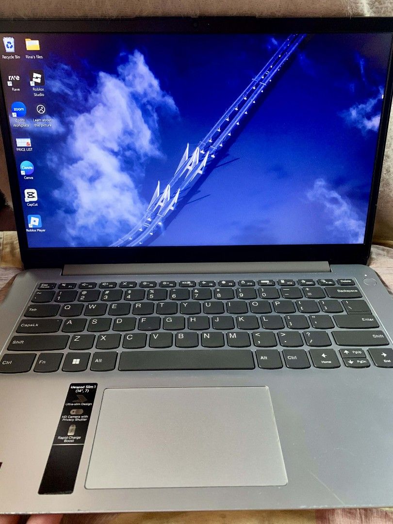 LENOVO IDEAPAD SLIM 1 (Category: Laptops & Notebooks) located in Mabini. Submitted by stevenjosh17 (Listing ID 1416596517, Image 2). Description: 1 year old laptop, nung senior high lang nagamit sa thesis, kita sa picture dents at specs ng laptop.