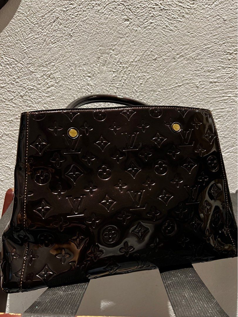 Louis Vuitton Montaigne MM Patent Leather (Category: Luxury Bags & Wallets) located in Quezon City. Submitted by ellastore (Listing ID 1416497461, Image 1). Description: Coded Good used condition What you see is what you get N0t guaranteed .